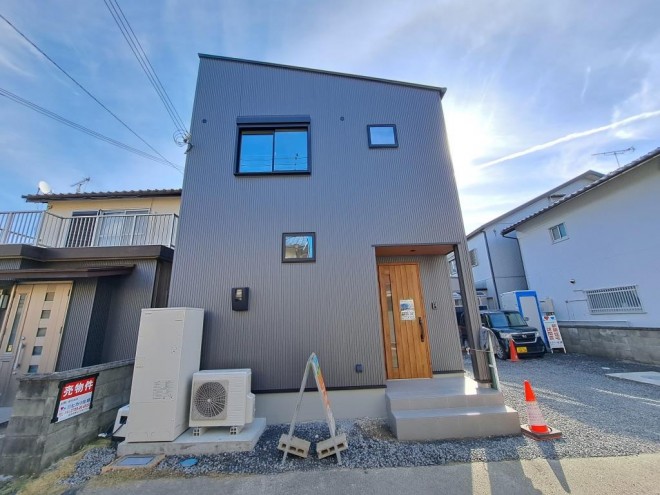 秋津町建売住宅・正面